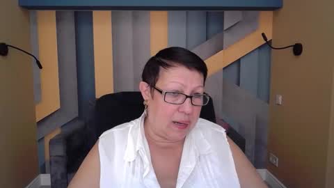 barbaraturners online show from October 22, 2025, 6:40 pm