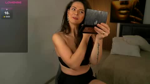 Snapshot of barbaraxoxox chatting on October 13, 2025, 5:07 am barbaraxoxox online show from October 13, 2025, 5:07 am