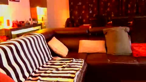 Snapshot of barbaraxxl chatting on November 3, 2025, 7:37 pm BARBARA online show from November 3, 2025, 7:37 pm