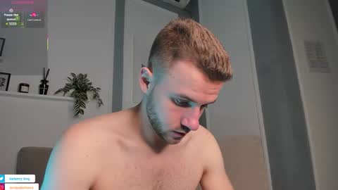 Snapshot of barberryx chatting on October 25, 2025, 5:26 am ENRIQUE online show from October 25, 2025, 5:26 am