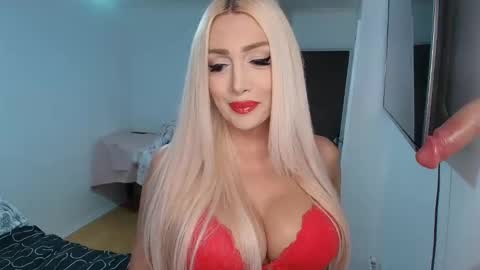Snapshot of barbi_bentley chatting on January 20, 2025, 7:04 am Barbi Bentley online show from January 20, 2025, 7:04 am