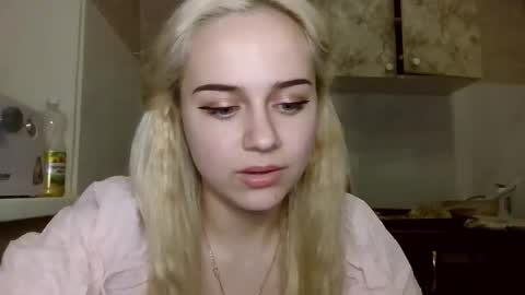 barbie___girl online show from March 18, 2026, 6:44 pm