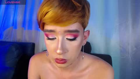 Snapshot of barbie_boy_ chatting on January 27, 2025, 7:35 am I work from home this is my room 3 online show from January 27, 2025, 7:35 am