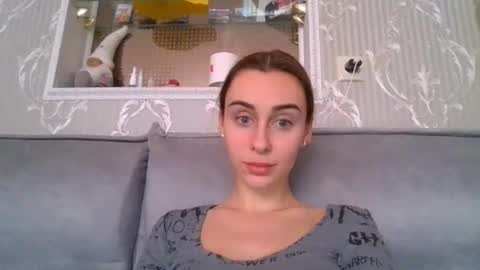 Snapshot of barbie_giirls_ chatting on March 4, 2025, 10:57 am Kate online show from March 4, 2025, 10:57 am