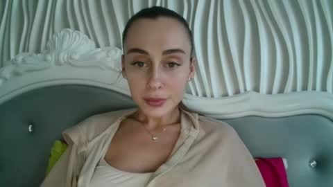 Kate online show from May 5, 2026, 4:59 pm