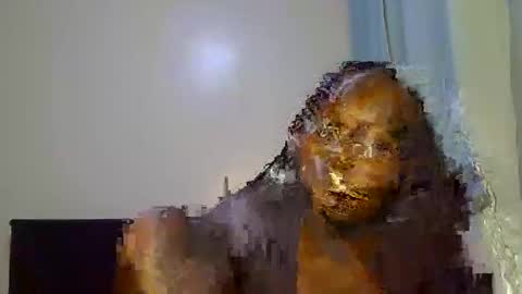 Snapshot of barbie_queen2 chatting on April 14, 2026, 11:00 pm queen online show from April 14, 2026, 11:00 pm