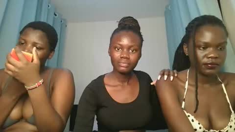 Queen online show from October 1, 2025, 6:47 pm