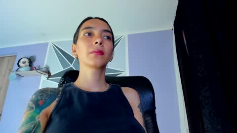 barbiecumhott online show from December 8, 2024, 8:36 pm