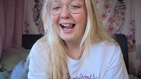 barbiegirl966 online show from November 13, 2025, 9:52 am