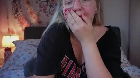 Snapshot of barbiegirl966 chatting on July 20, 2026, 9:01 am barbiegirl966 online show from July 20, 2026, 9:01 am