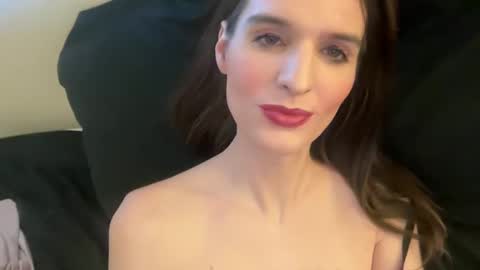 Snapshot of barbiejules chatting on February 23, 2025, 9:05 pm BarbieJules online show from February 23, 2025, 9:05 pm