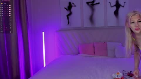  Emma online show from January 28, 2025, 9:08 pm