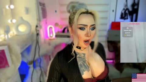 Miss Alexa Fields  online show from October 13, 2025, 7:25 pm