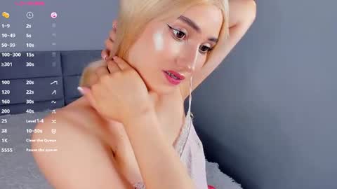 Snapshot of barbimia chatting on June 30, 2026, 2:29 pm Mia online show from June 30, 2026, 2:29 pm