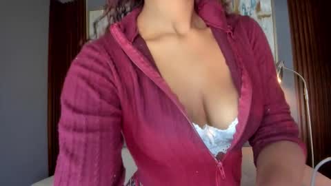 Luna online show from January 31, 2026, 7:45 pm