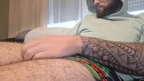 barbusexy online show from May 14, 2026, 10:22 am