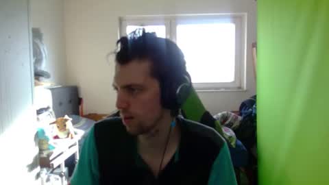 Snapshot of barca200 chatting on March 8, 2025, 8:00 am barca200 online show from March 8, 2025, 8:00 am