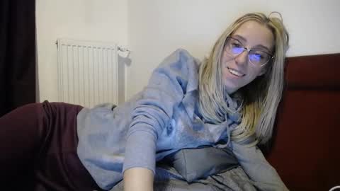 Lena online show from January 21, 2025, 8:00 pm