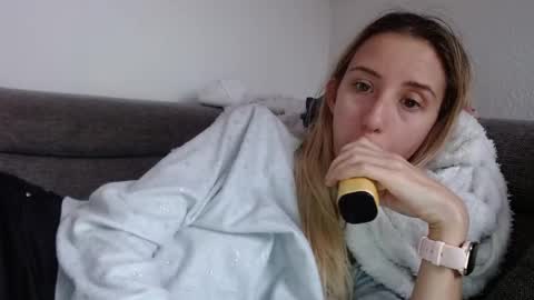 Lena online show from May 6, 2026, 8:19 am