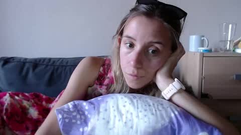 Lena online show from June 8, 2026, 6:08 pm