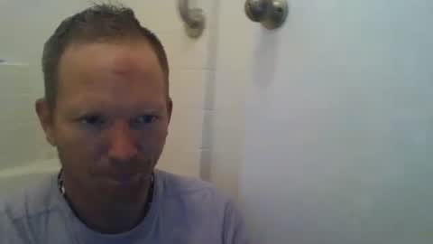 Snapshot of barniemay1 chatting on February 13, 2025, 11:37 pm barniemay1 online show from February 13, 2025, 11:37 pm