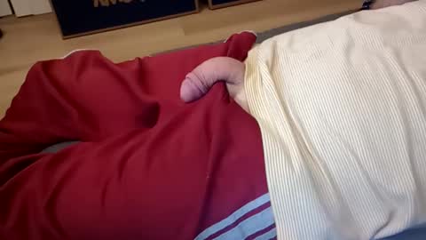 barrett4200 online show from January 28, 2025, 3:04 am