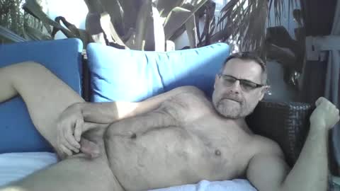 Snapshot of barry_42 chatting on January 1, 2025, 8:47 pm Barry Arnauld online show from January 1, 2025, 8:47 pm