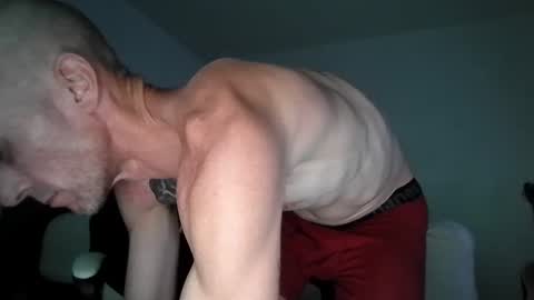 Snapshot of barryblackgun chatting on March 2, 2025, 1:05 pm barryblackgun online show from March 2, 2025, 1:05 pm