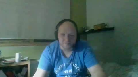 bart_poland online show from October 9, 2025, 8:51 pm