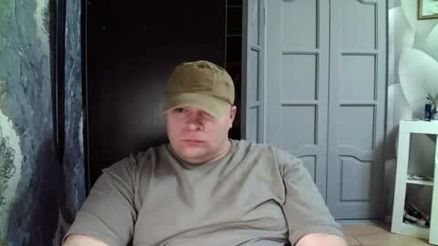 basi_look online show from February 11, 2025, 2:57 pm