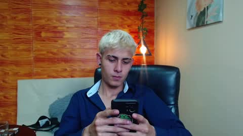 Bastian online show from December 12, 2024, 2:37 am