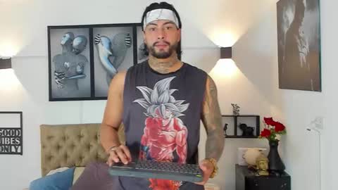 bastian_jones1 online show from October 6, 2025, 7:00 pm