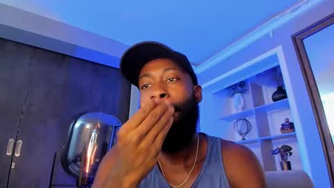 Bastian. online show from November 6, 2025, 12:17 pm