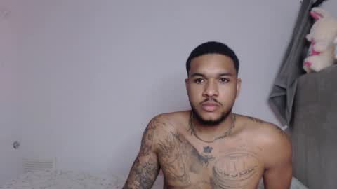 Snapshot of bat_777 chatting on January 18, 2026, 3:32 am Aron online show from January 18, 2026, 3:32 am