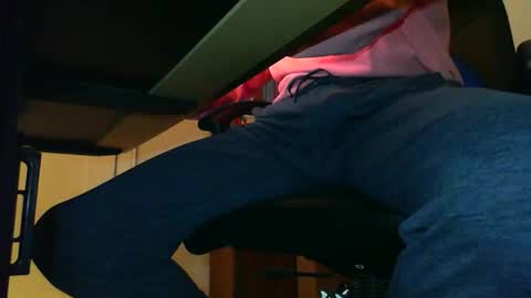 BateBro13 online show from February 4, 2026, 2:23 pm