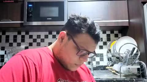 Snapshot of batman2430 chatting on October 26, 2025, 12:16 am brian online show from October 26, 2025, 12:16 am