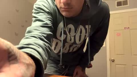 battlewolfxx online show from November 10, 2025, 2:32 am