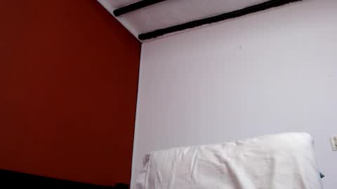 Snapshot of bayonette_black chatting on March 8, 2025, 11:37 am bayonette_black online show from March 8, 2025, 11:37 am
