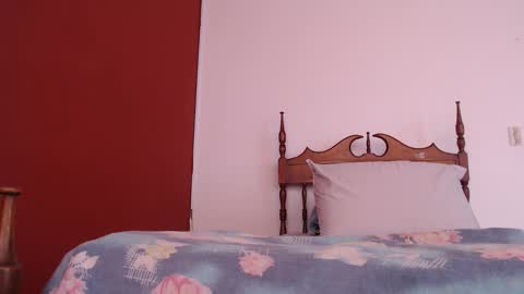 Snapshot of bayonette_black chatting on October 2, 2025, 12:12 pm bayonette_black online show from October 2, 2025, 12:12 pm