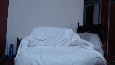 bayonette_black online show from November 5, 2025, 10:10 pm