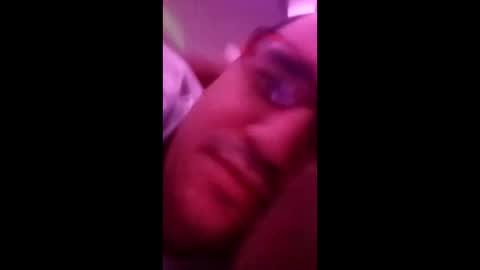 Snapshot of bazzjosh chatting on December 22, 2025, 8:55 am Josh Dell online show from December 22, 2025, 8:55 am