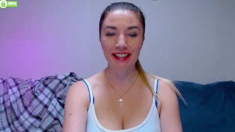 Snapshot of bb__bonami_ chatting on September 23, 2025, 4:43 pm bb__bonami_ online show from September 23, 2025, 4:43 pm