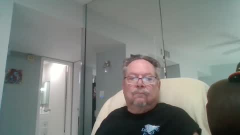 Single Grandpa in Florida. Love to C2C and have Fun Privately online show from October 8, 2025, 2:04 pm