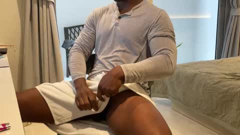 Snapshot of bbcandbody chatting on May 17, 2026, 1:47 am bbcandbody online show from May 17, 2026, 1:47 am