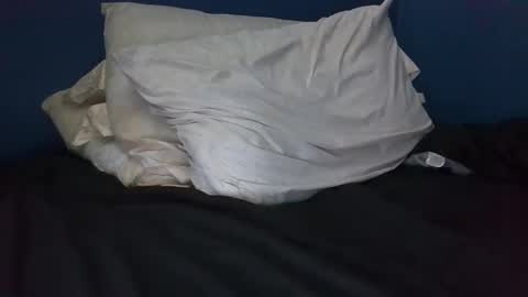 bbeeaa672_ online show from October 30, 2025, 6:30 pm