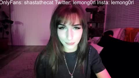 Snapshot of bbshasta chatting on November 20, 2025, 9:20 am Shasta online show from November 20, 2025, 9:20 am