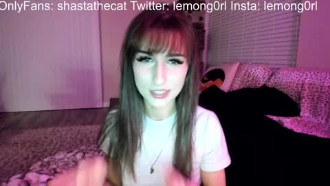 Snapshot of bbshasta chatting on February 1, 2026, 5:28 am Shasta online show from February 1, 2026, 5:28 am