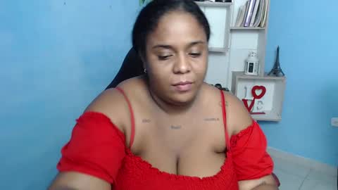 Snapshot of bbw_charlote chatting on January 29, 2025, 11:51 am Charlote online show from January 29, 2025, 11:51 am
