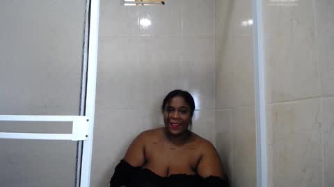 Snapshot of bbw_charlote chatting on February 28, 2025, 12:20 pm Charlote online show from February 28, 2025, 12:20 pm