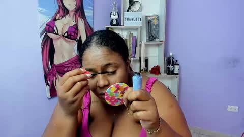 Snapshot of bbw_charlote chatting on October 9, 2025, 12:14 pm Charlote online show from October 9, 2025, 12:14 pm